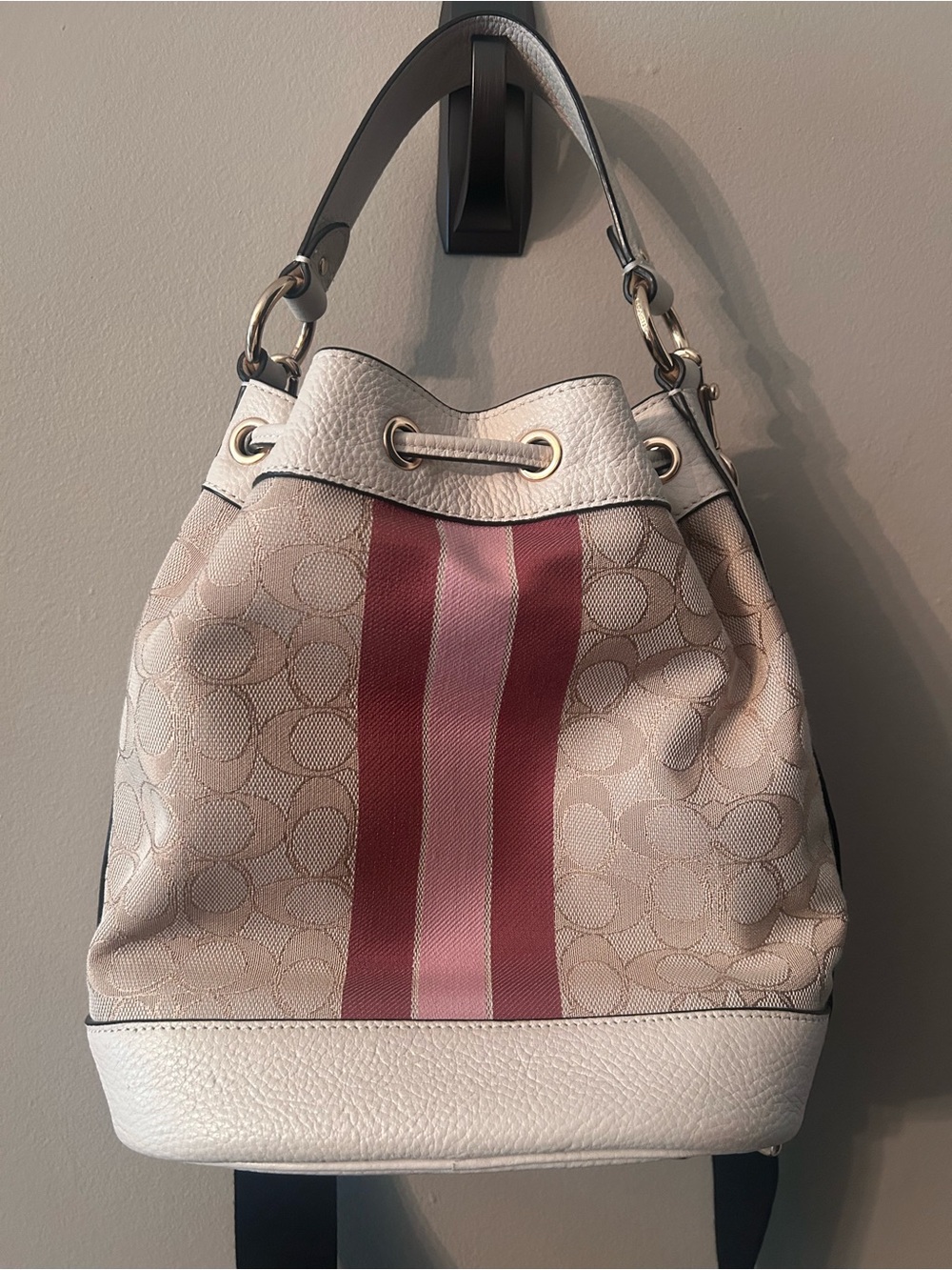 Like NEW Coach Pink & White Signature Canvas Drawstring Bucket Bag - Picture 2 of 6
